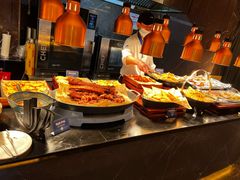 -钱小奴海鲜自助黑金店(杭州滨江龙湖店)