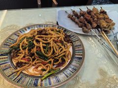 -欧提汗·新疆餐厅·清真(银都路店)