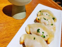 香辣肉锅贴-苏小柳手作点心(控江旭辉分院)