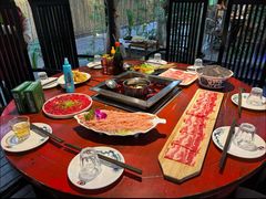 -二荆条·蜀鲜汇城市森林火锅