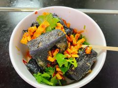 -黑色经典臭豆腐·湖南特产(坡子街店)