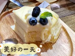 榴莲千层蛋糕-小时光咖啡馆(开森度假森林店)