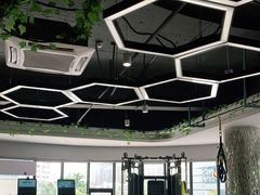 -hot up 健身工作室