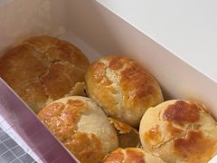 -香港元朗荣华月饼(十八甫路店)