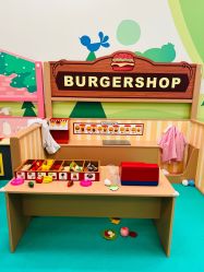 -莫莉幻想儿童乐园(深圳东湖永旺店)