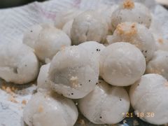 -渝信川菜 · 川味家常菜(财富购物中心店)