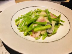 -穹六人间 people 6(岳阳路店)