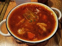-玛格萝妮(汇智国际商业中心店)