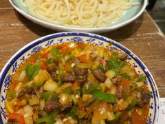 -清真·玛丽亚新疆菜主题餐厅(浙江中路店)