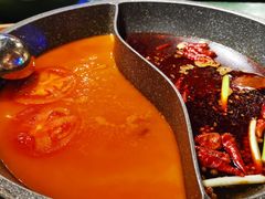番茄鸳鸯锅-老灶堂文创火锅(文艺路店)