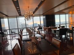 -上海龙之梦万丽酒店