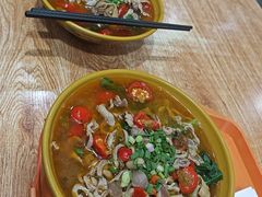 -乡村鸡杂米线(汉渝路店)