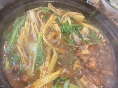 -重庆鸡公煲·青锅花椒鱼(牡丹江路店)
