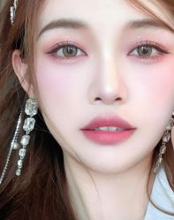 -爱的化妆工作室(雅地天际店)