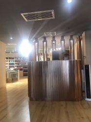 -涂tu指甲日式美甲美睫店