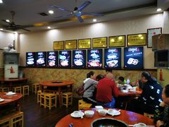 大堂-刘胖娃鱼庄·特色肥肠鱼(杨家坪店)
