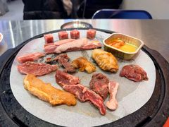 -哈哈碳都·牛肋条无限自助烤肉(宝龙店)