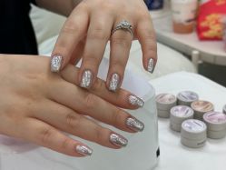 -Nail Me美甲美睫