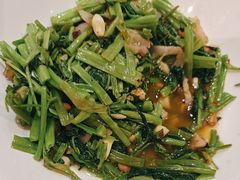 -辛香味烧鱼馆·非遗技艺·排骨红烧肉(光谷医药园店)