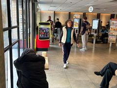 -麦当劳(静安寺店)