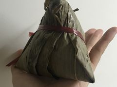 蛋黄肉粽-金珠肉粽