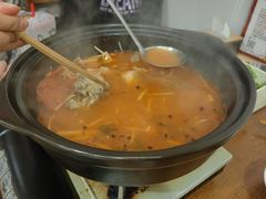 -猫爷的腔调·黔小馆(交大医学住宅区店)