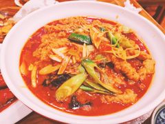 -宣海荣锅贴大王·陕味小吃集(钟楼店)