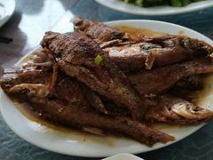 -山里人家土菜馆(茅山店)
