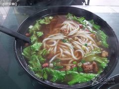 砂锅米线-砂锅米线