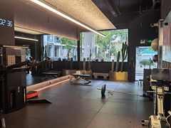-TOP健身私教工作室(侨香店)