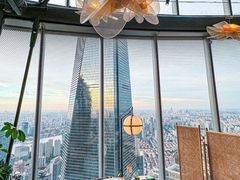 -雲上錢屋·地标景观(上海中心店)