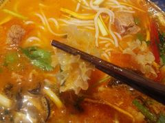 银耳-蒙小妹骨汤饭.米线(新光路店)