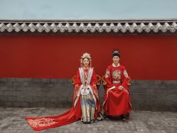 -芭莎视觉婚纱摄影(花溪店)