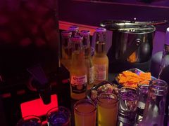 -赤红音乐现场(浦东金桥路店)