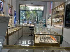 -世纪大明眼镜·蔡司战略授权店(汉街店)