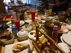 -雍和会海鲜姿造自助(湖东路店)