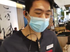 -江边城外烤全鱼(世茂广场店)