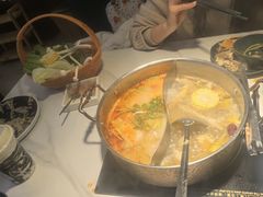 -椰子湾·海南火锅·糟粕醋·椰子鸡(正大广场店)