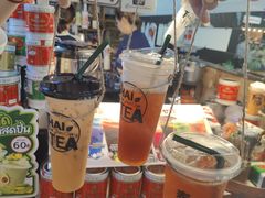 -席娜卡琳火车铁道夜市