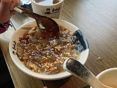 -肖四女乐山跷脚牛肉(南汇大学城生活广场店)