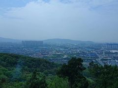 -灵岩山风景区