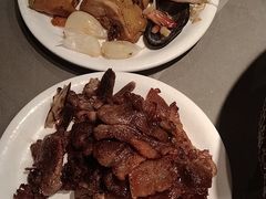 -山焱·炭火自助烤肉(周浦万达店)