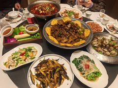 -五谷丰登农家院·地道胶东菜·海鲜烧烤(威海店)