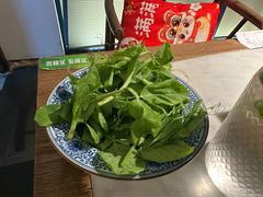 -尚尚仙·酸汤猪手·猪肚鸡火锅(华联万柳购物中心店)