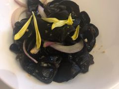 -万龙洲海鲜(大兴绿地缤纷城店)