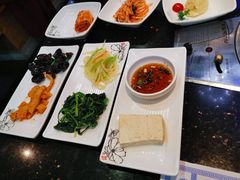 -青松馆韩国料理(香港中路佳世客店)