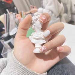 -十月·日式美甲美睫·纹眉