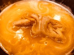 -鲜入围煮花胶鸡海鲜火锅