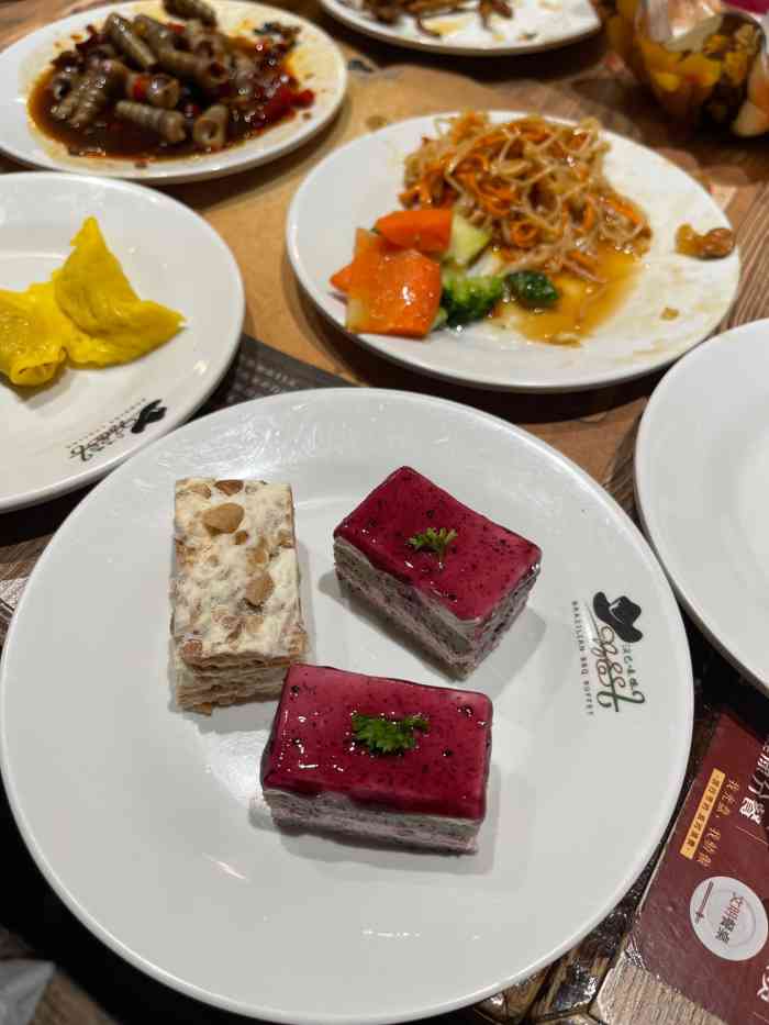 汉巴味德巴西烤肉(李沧宝龙店)-"宝龙广场新开的自助餐,店里装修的很