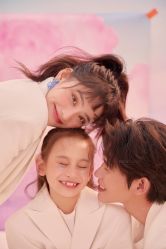 -至臻微拉婚纱摄影